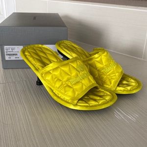 Home sandal satin in lime color size 38 balenciaga